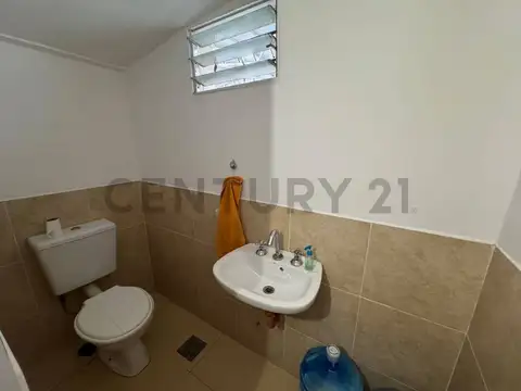 ALQUILER DE LOCAL COMERCIAL U OFICINA EN GODOY CRUZ