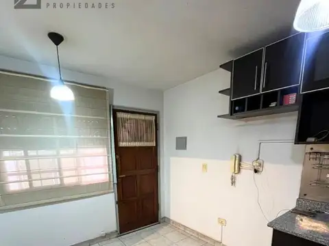 Depto Tipo Casa en Alquiler de 2 dormitorios