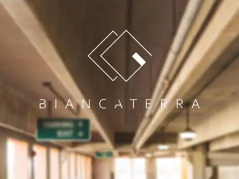 COCHERA EXELENTE UBICACIÓN - BARRIO MARTIN