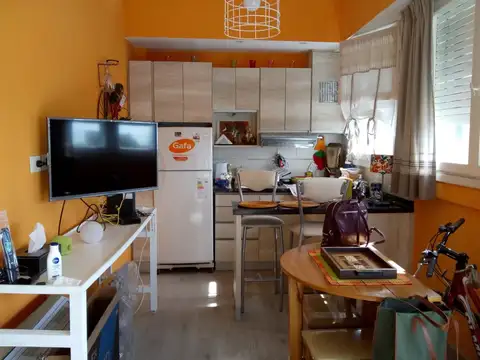 ALQUILER MONOAMBIENTE CON VISTA AL MAR.- MAR DEL PLATA, LA PERLA
