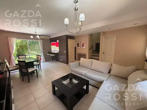 Casa en Venta en Adrogue, USD 250.000