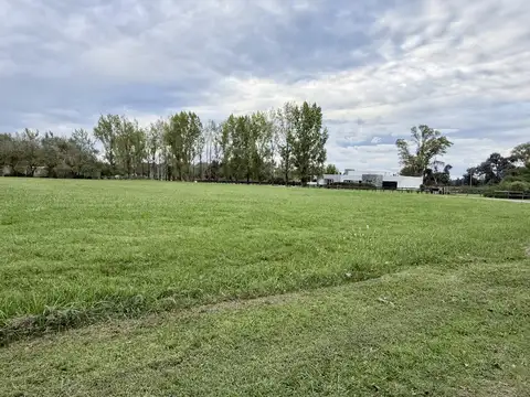 Terreno en Venta La Colina Golf & Polo - Country Club - Luján