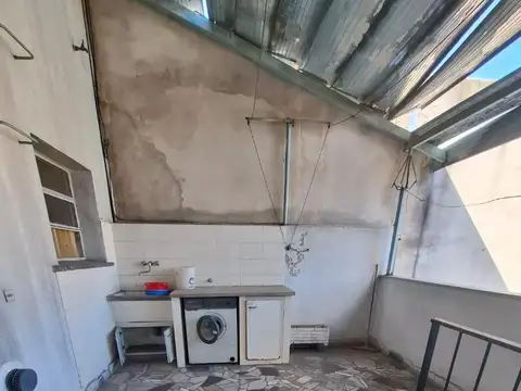 Local en Venta 40 años