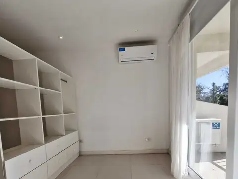 Departamento en Venta con 1 cochera