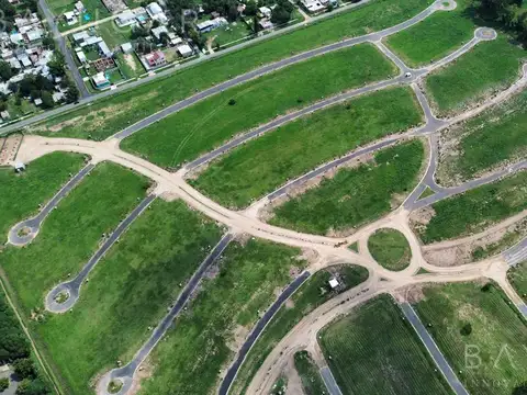 Terreno en Venta 15  mts Frente