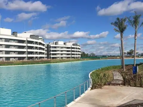 Lagoon Pilar , Piso 1