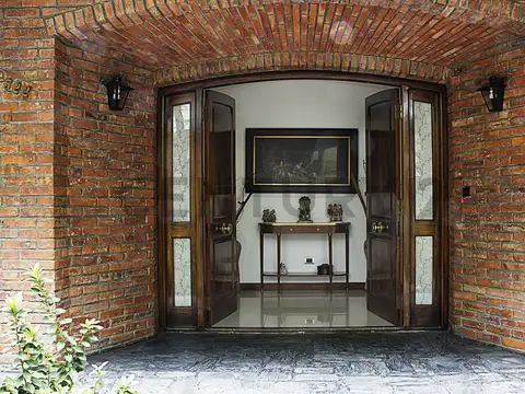 Oficina en Venta en Villa Morra I, USD 395.000