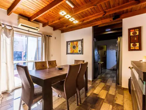Casa 4 ambientes con 1 baño