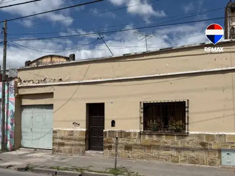 CASA VENTA ZONA CENTRO DUEÑO FINANCIA DIRECTO