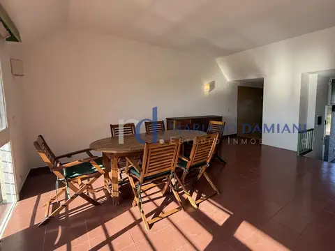 Depto Tipo Casa en Venta en Centro, USD 124.000