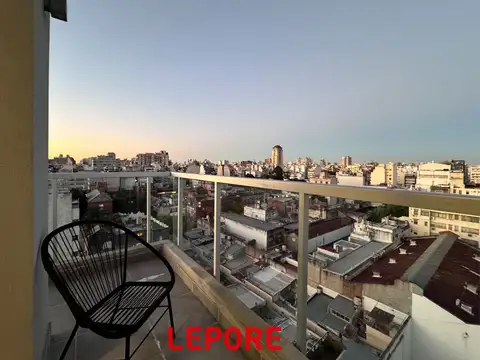 Rawson 300, Piso 11