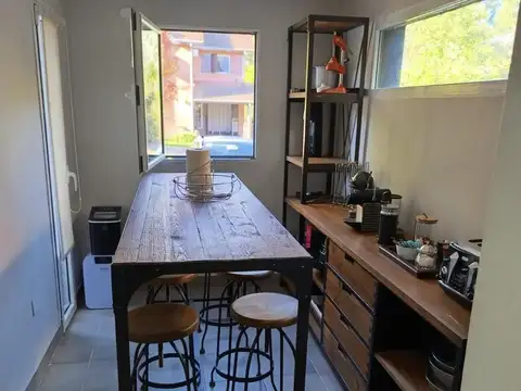 Alquiler de Casa con 5 dormitorios y pileta en La Caballeriza, Pilar