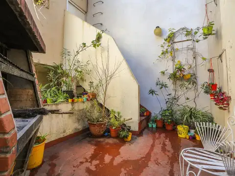 Depto Tipo Casa 2 ambientes con 1 baño