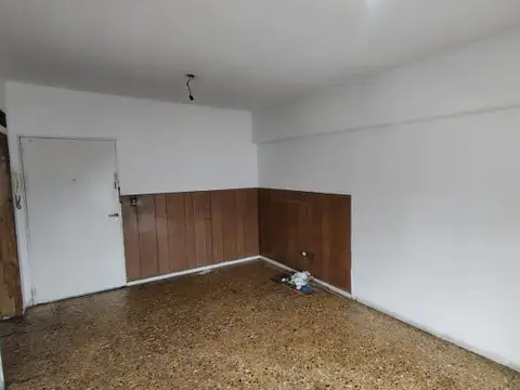 9 De Julio 127 , Piso 8