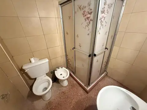 Depto Tipo Casa en Venta 40 años