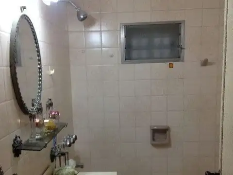 Casa - Venta - Argentina, Tres de Febrero - OLAVARRIA 4500