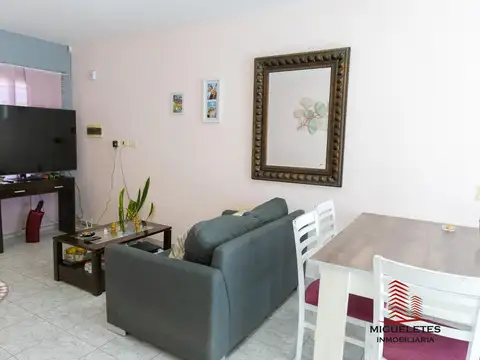 Depto Tipo Casa en Venta de 2 dormitorios