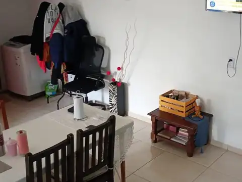 Departamento 4 ambientes con 1 baño