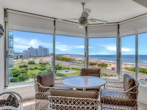 Apartamento de 2 dormitorios en venta, Playa Brava