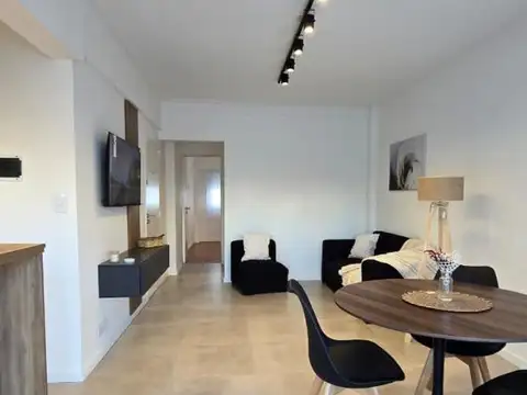 Santiago Del Estero 2200, Piso 7