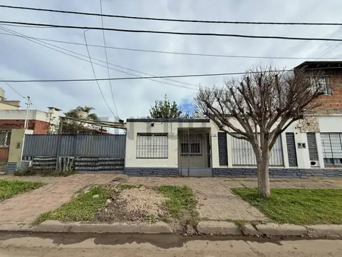VENTA PH 4 AMBIENTES ITUZAINGO, CON COCHERA