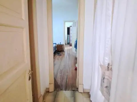 Venta Casa ó Lote 3 Ambientes 2 dormitorio,Saavedra c/Jardin