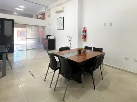 Venta | Importante Inmueble :Oficinas, Residencia y Proyecto en Altura