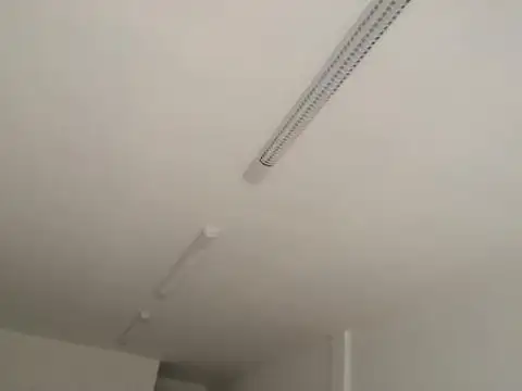 Local en Alquiler en Jose Marmol, $ 400.000