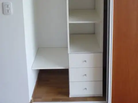 Departamento en Alquiler con 1 cochera