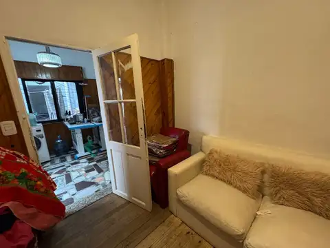 Casa 6 amb PATIO y TERRAZA  A reciclar! L. Mirador