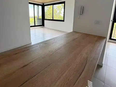 Departamento en Alquiler con 1 cocheras