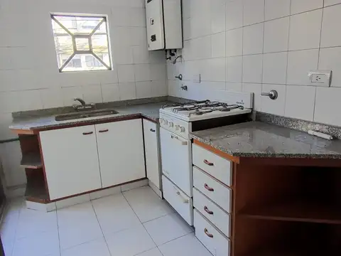 Departamento 3 ambientes con 1 baño
