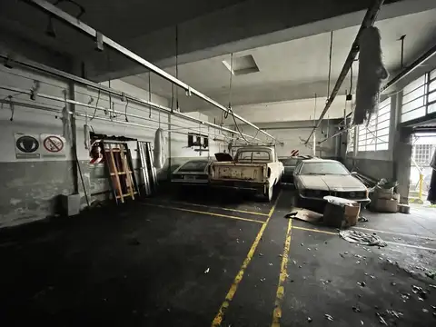 VENTA DEPÓSITO/GALPÓN EN CARAPACHAY