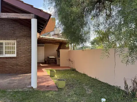 Casa en Venta al Oeste