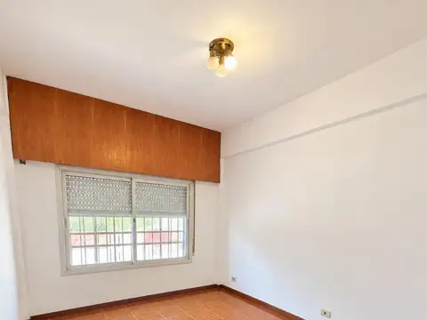 Casa en Alquiler con 1 cochera