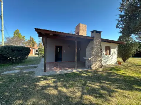 VENTA COMPLEJO 8 CABAÑAS NONO PILETA Y GRAN PARQUE