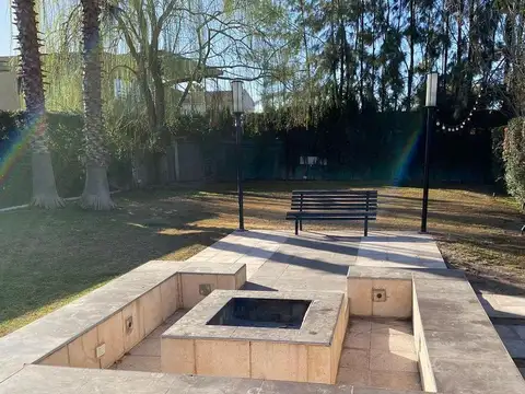 Casa en Venta en Lujan De Cuyo, USD 380.000