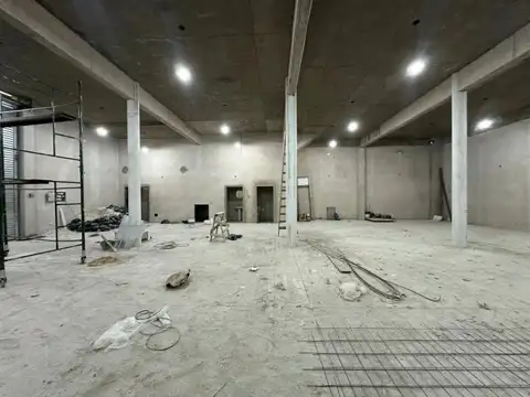 LOCAL COMERCIAL EN PLANTA BAJA