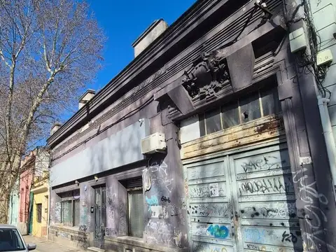 Juan D. Jackson 1100