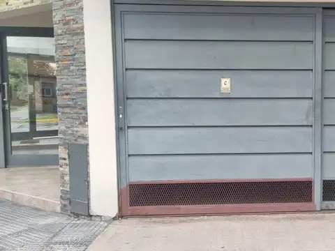 COCHERA EN EL CENTRO DE CIUDADELA