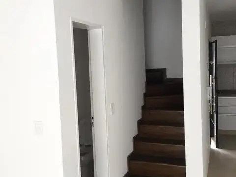 Depto Tipo Casa en Venta al Noroeste