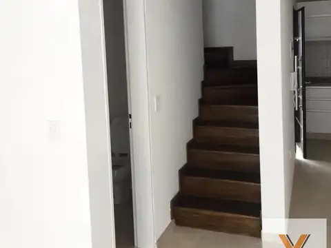 Depto Tipo Casa en Venta al Noroeste