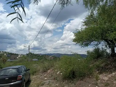 Terreno en Venta en Villa Del Lago, USD 49.000