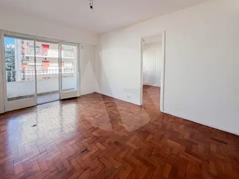 Muy lindo departamento de 2 ambientes en alquiler en Recoleta