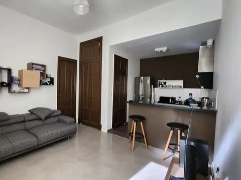 Venta Departamento 4 Amb. Remodelado a Nuevo. San Telmo