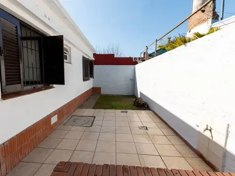 INTERNO PH 2 DORMITORIOS Y PATIO