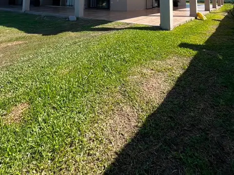 Casa en Venta en Colonia Carolina, USD 125.000