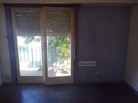 Depto Tipo Casa 2 ambientes con 1 baño