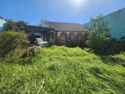 CASA EN VENTA PASTEUR 298 ESQUINA RIVADAVIA VILLA DOMINICO