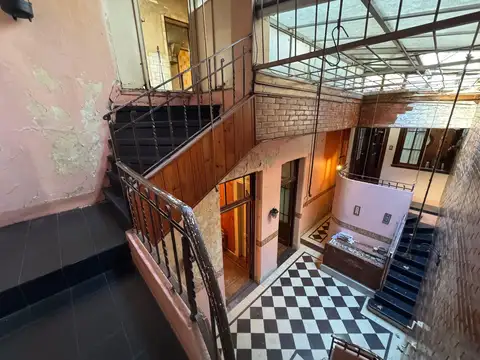 Depto Tipo Casa en Venta de 7 ambientes